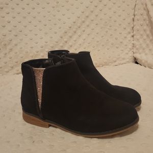 Toddler girl boots size 11